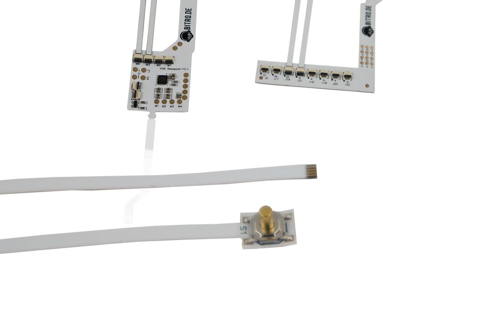 Das Ersatz Taster Flexkabel mit weißen Platinen und einem Flachbandkabel mit Steckern - einschließlich einer kleinen Goldkomponente - eignet sich perfekt zum Erstellen, Reparieren oder Anpassen Ihres Bitro PS5-Controllers.