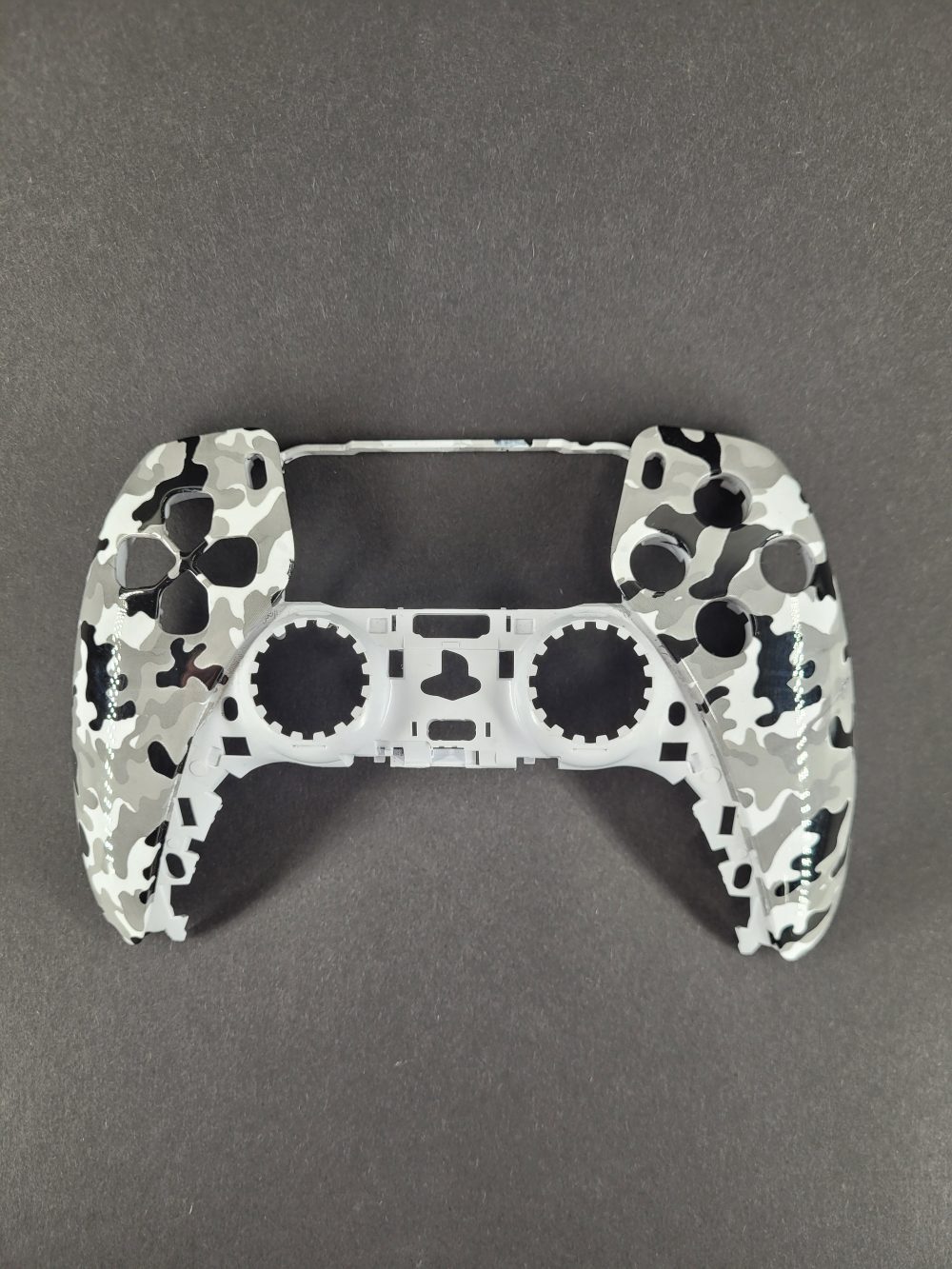 PS5 Frontcase Camouflage grau