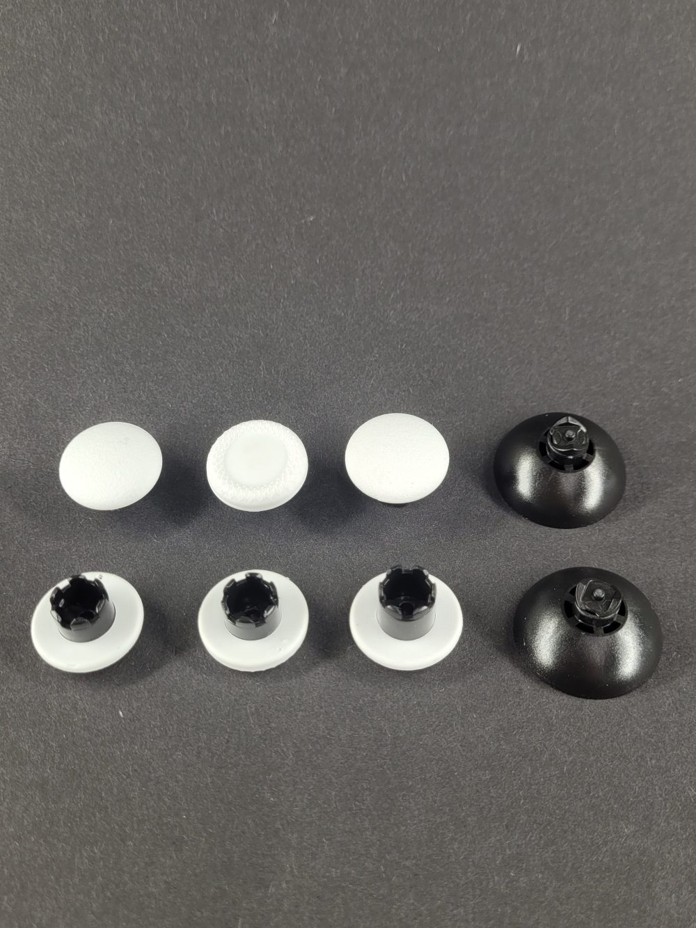 PS5 Swap Sticks black/white 8in1